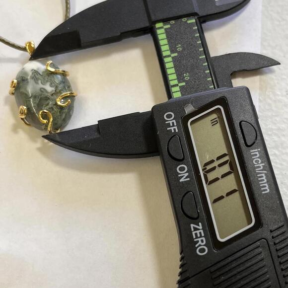 Handmade Elegant Moss Agate Necklace with Gold Accents Pendant - Picture 2 of 3